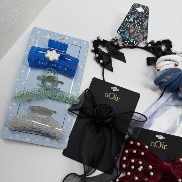 noir Hair Accessories Lot Bows Clips Scrunchies Velvet Pearl Bows Claw Clip Set - Picture 4 of 4